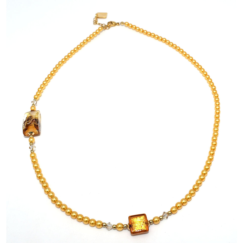 Collana Luce di Perle in cristallo perlato e vetro di Murano - Colore Topazio - Metallo placcatura oro