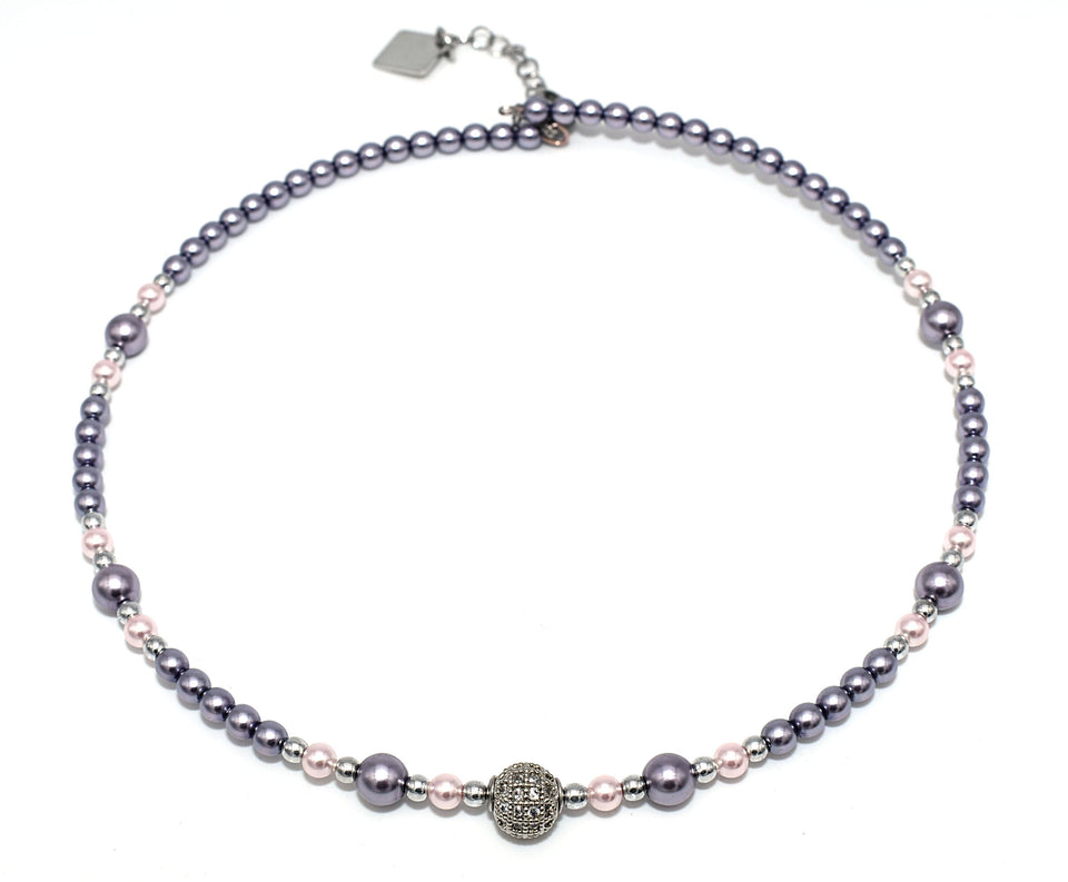 Collana Saturno in cristalli perlati e sfera in strass - Colore Grigio Chiaro e inserti Rosa - Metallo placcatura rodio